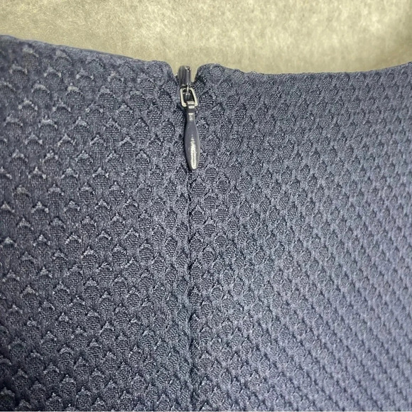 Trina Turk Empire Waist Preppy Career Navy Blue Textured Flutter Sleeve Dress - Picture 7 of 7